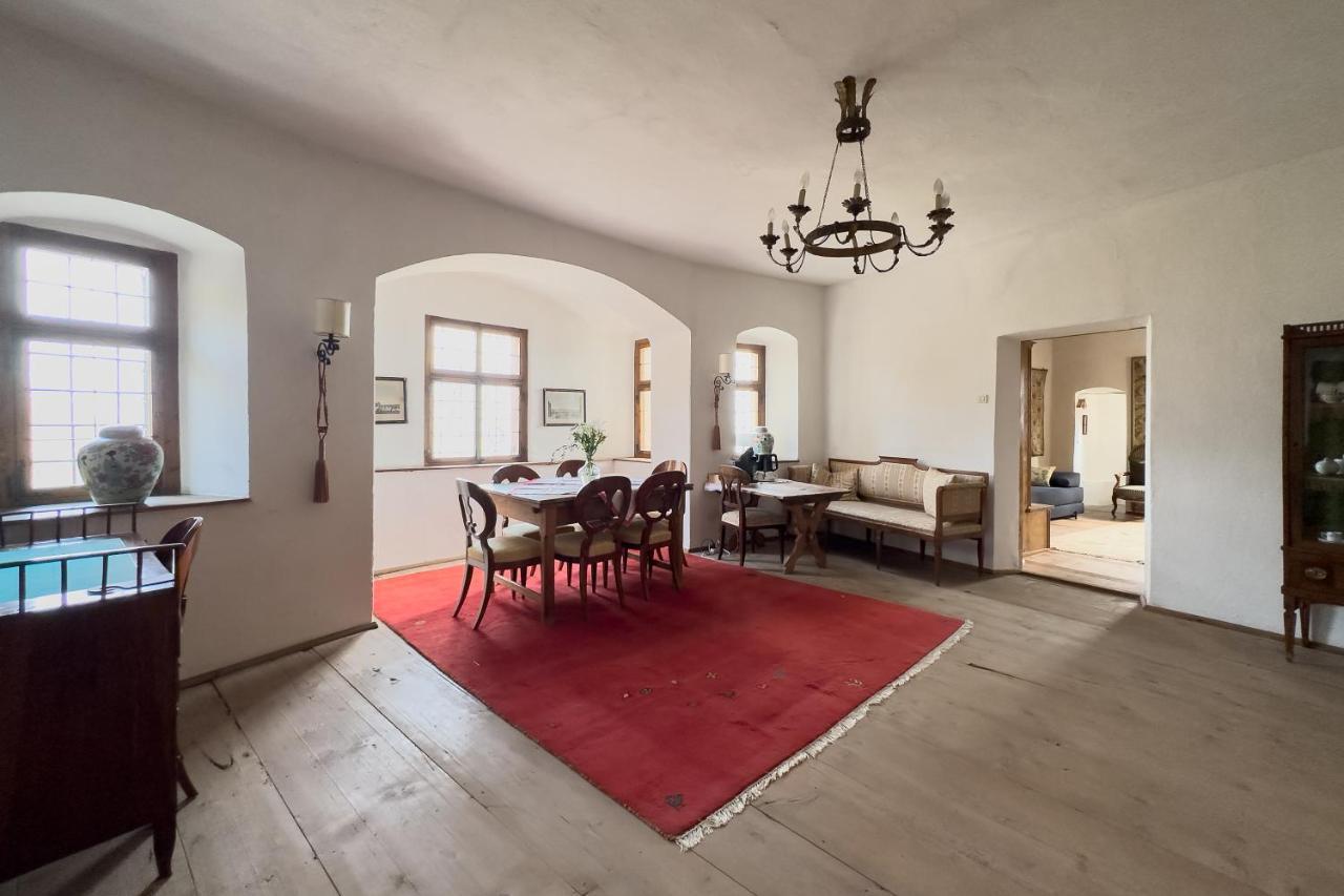 Ansitz Zinnenberg Appiano Sulla Strada Del Vino Bagian luar foto